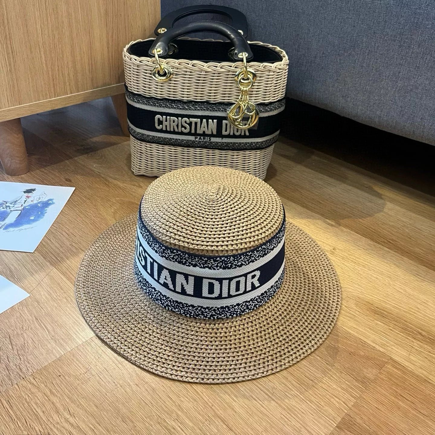 Christian Dior Caps Trendsetting 6397