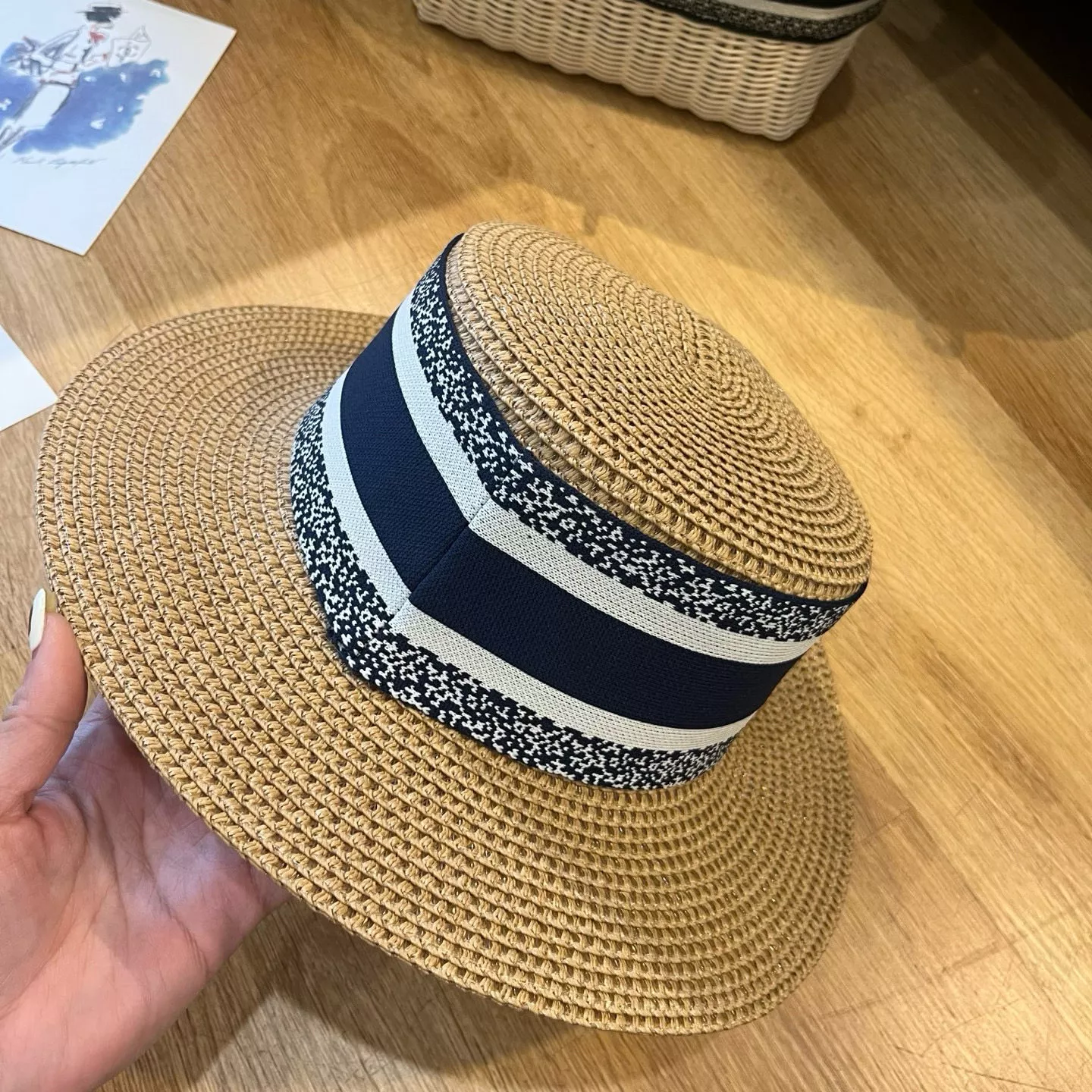 Christian Dior Caps Trendsetting 6397