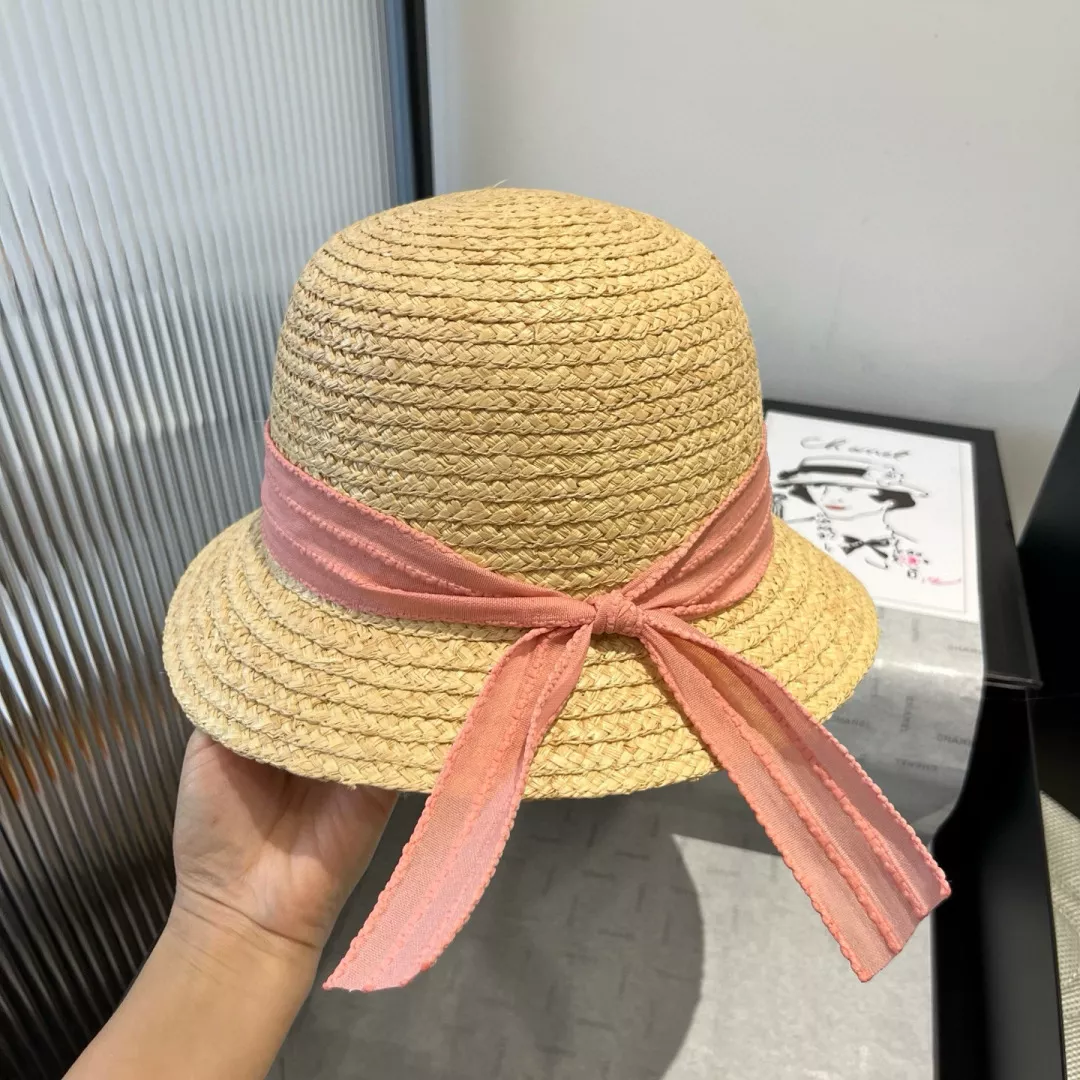 Christian Dior Caps UrbanStyle 3121