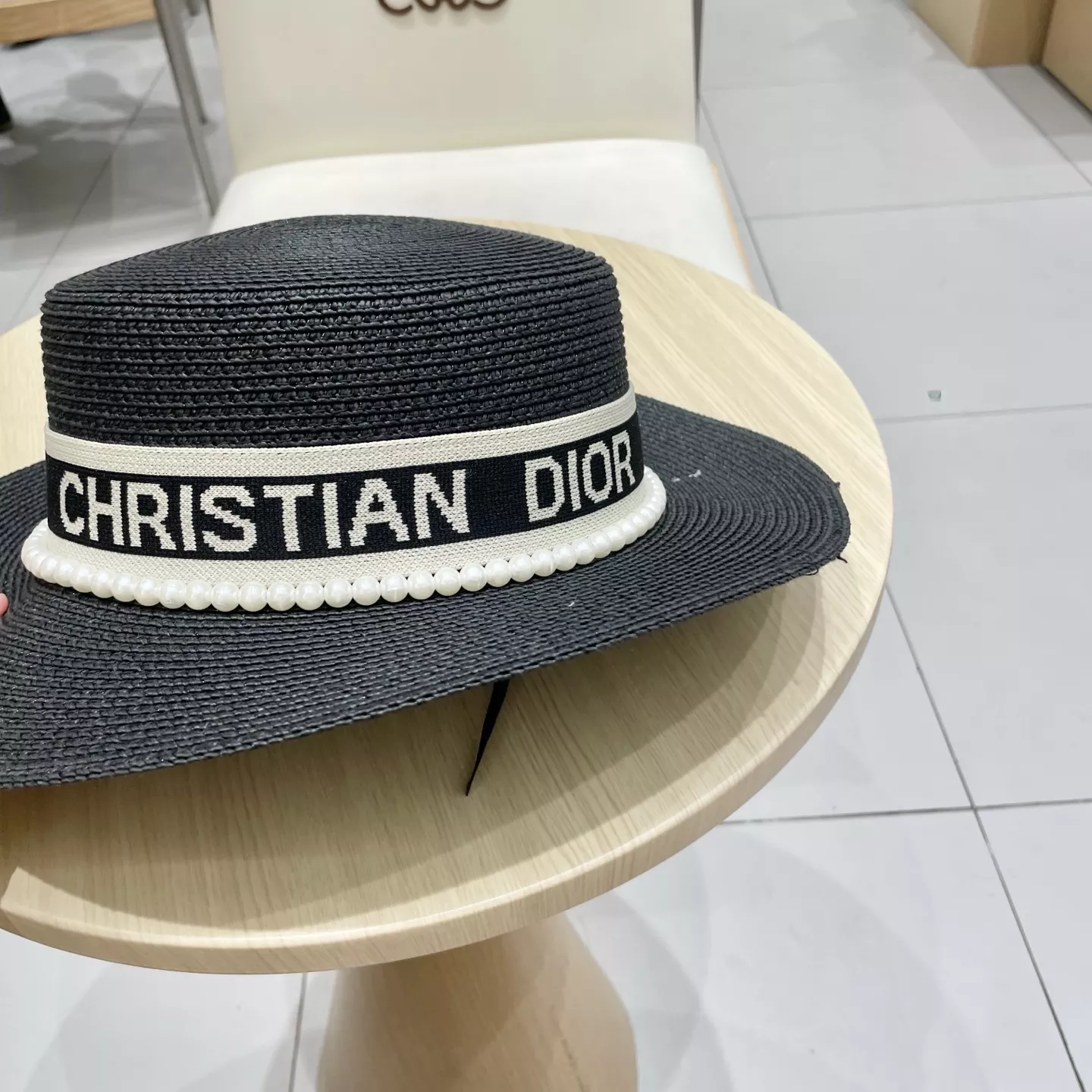 Christian Dior Caps UrbanStyle 7056
