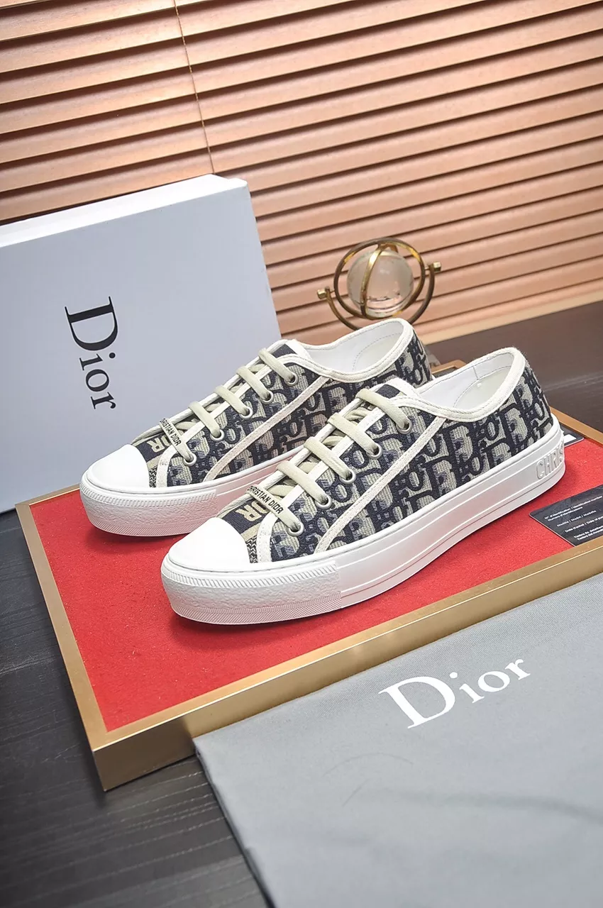Christian Dior Casual Shoes For Men EasyMatch 7512