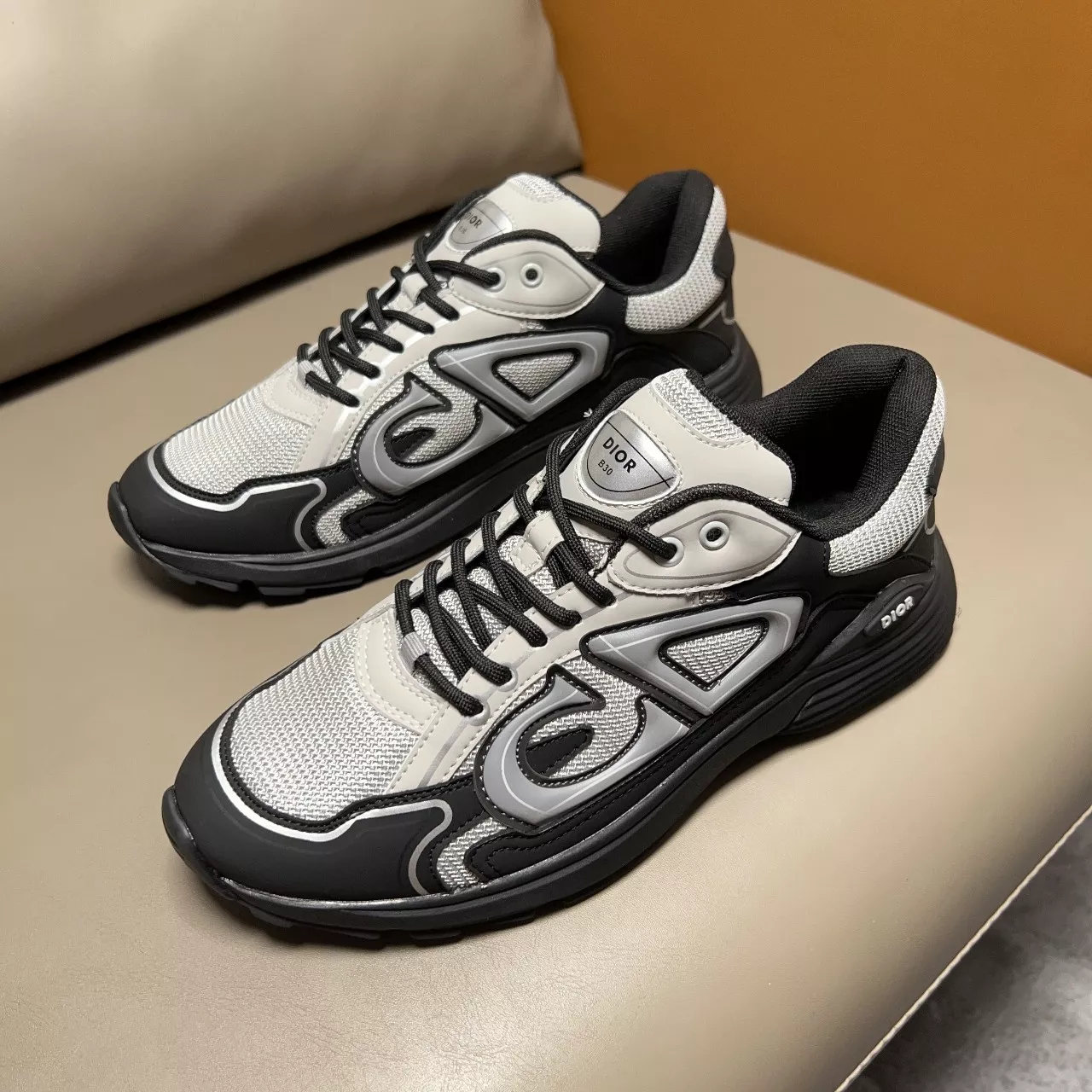 Christian Dior Casual Shoes For Men Elegant 2950