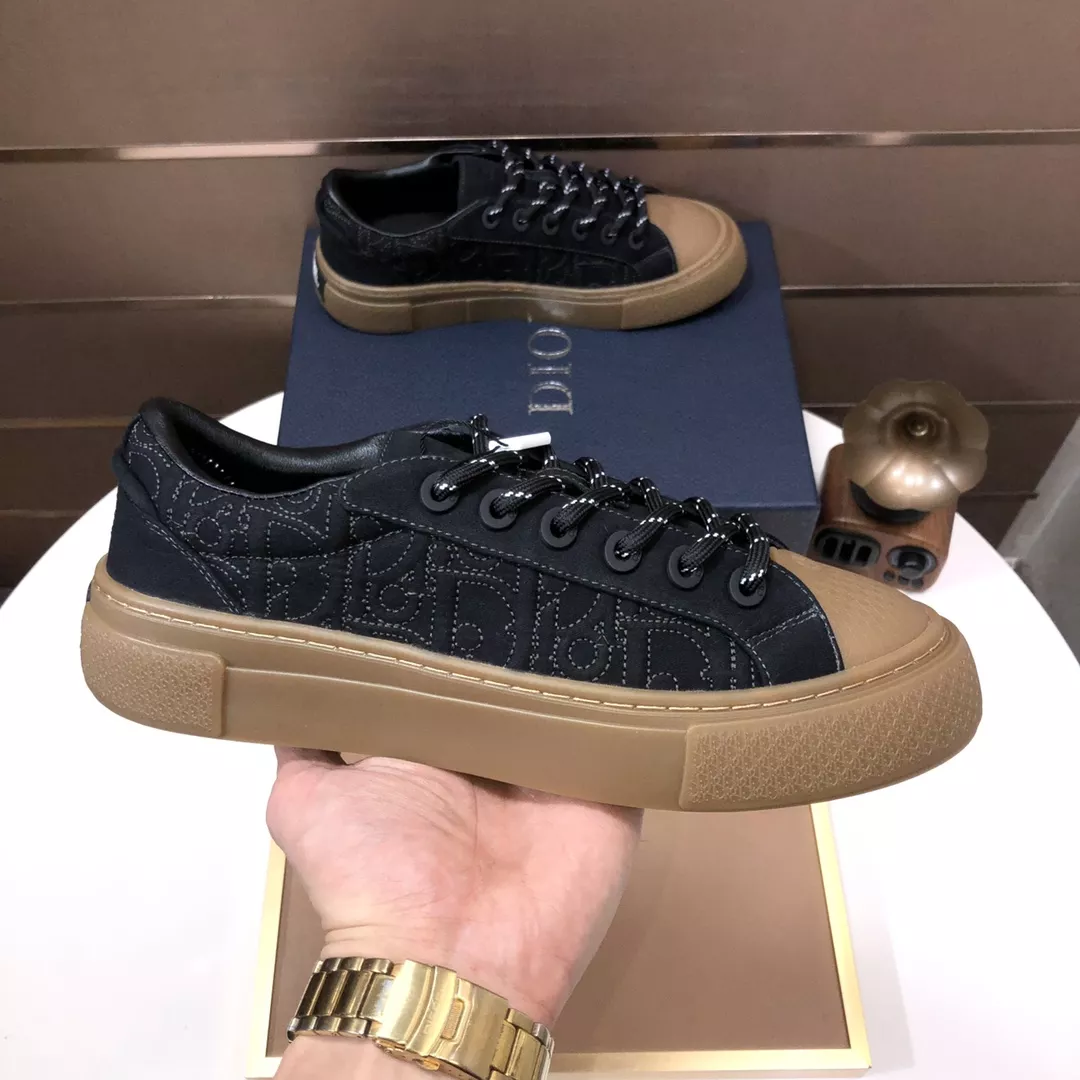 Christian Dior Casual Shoes For Men Elegant 6663