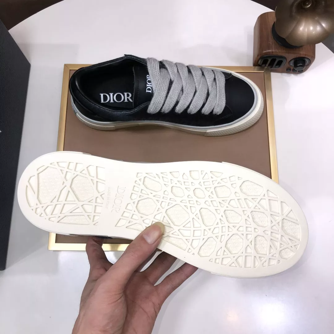 Christian Dior Casual Shoes For Men Minimalist 494