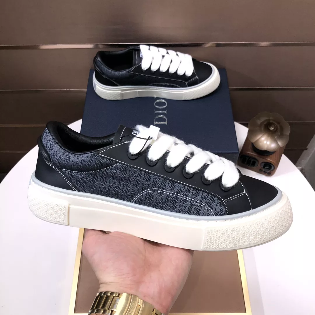 Christian Dior Casual Shoes For Men Vibrant 3175