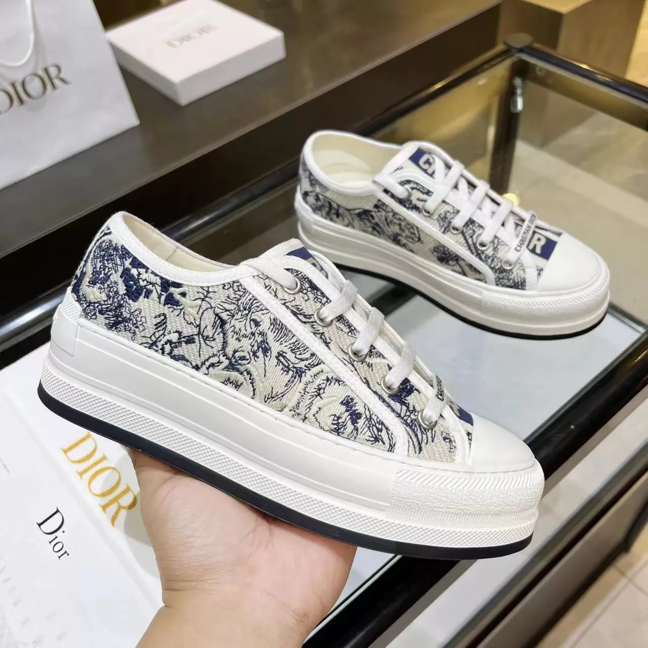 Christian Dior Casual Shoes For Women Affordable 5814
