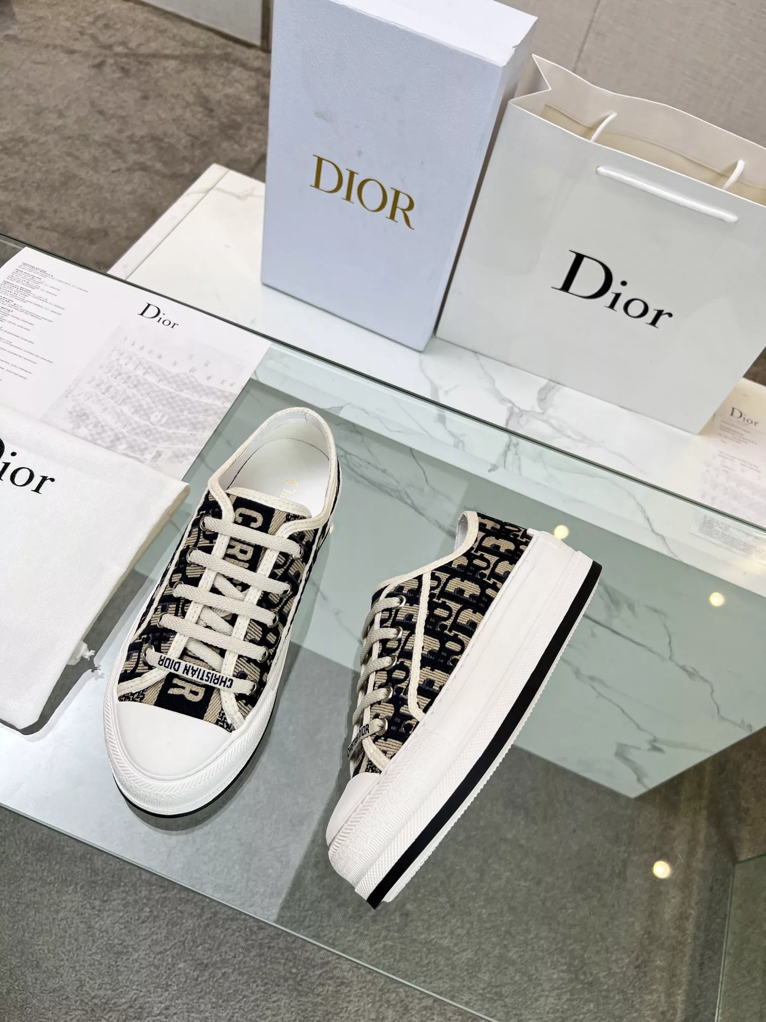 Christian Dior Casual Shoes For Women Classic 9822