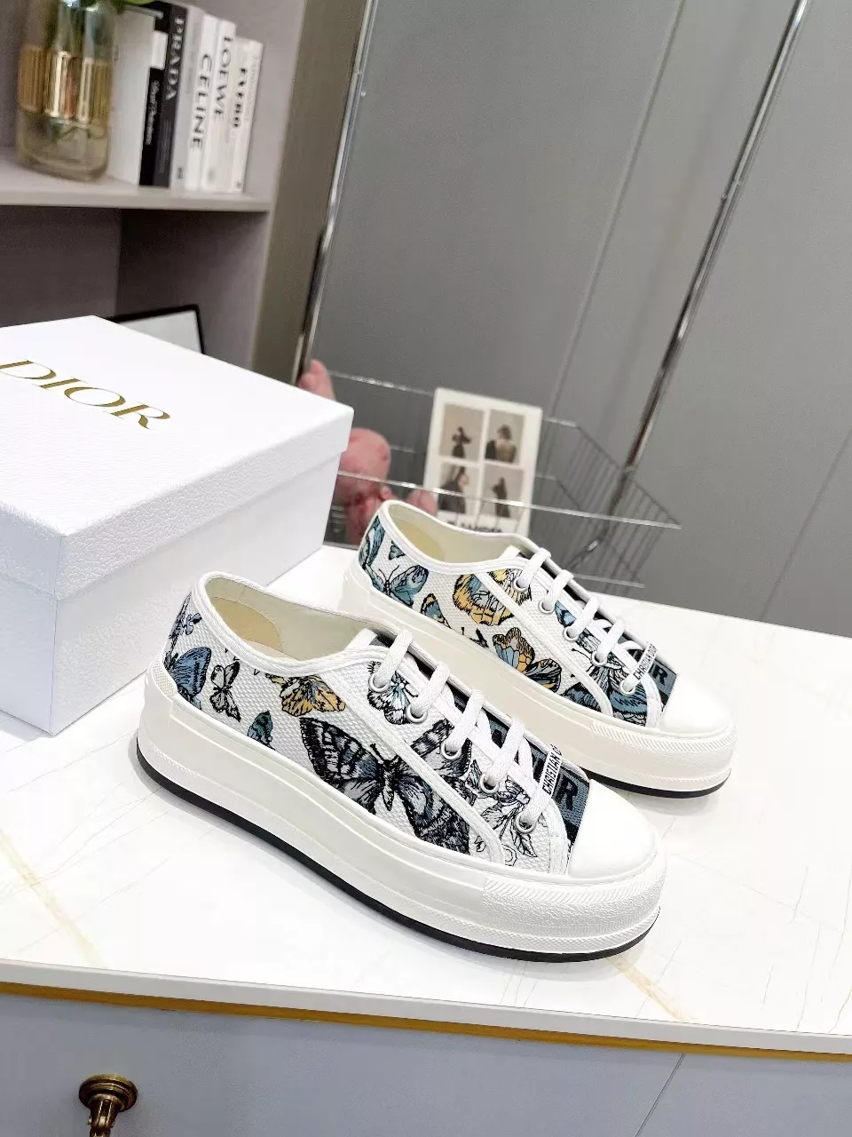 Christian Dior Casual Shoes For Women Compact 1078