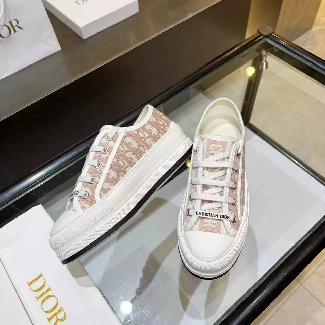 Christian Dior Casual Shoes For Women Durable 9180