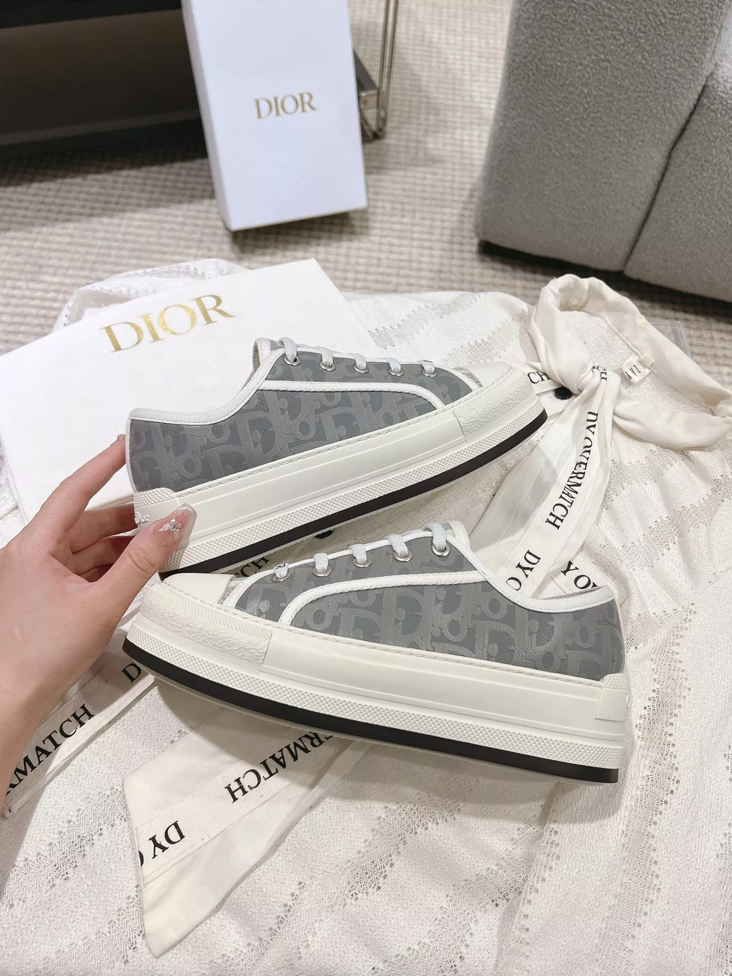 Christian Dior Casual Shoes For Women EyeCatching 4891