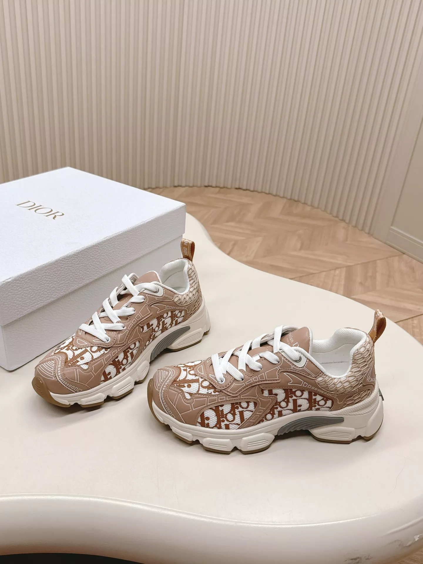 Christian Dior Casual Shoes For Women Flexible 7508