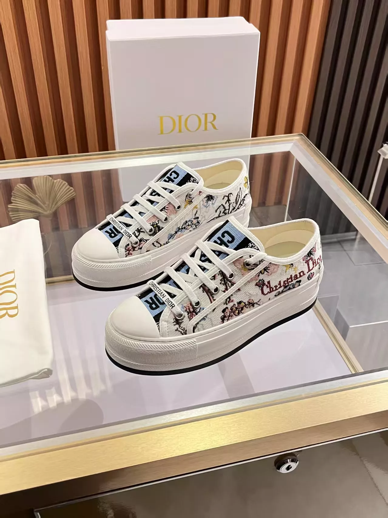 Christian Dior Casual Shoes For Women GoodFit 7186