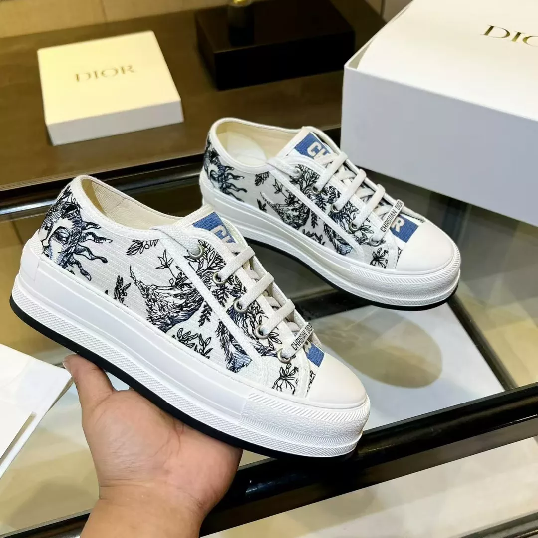 Christian Dior Casual Shoes For Women ModernLook 9113