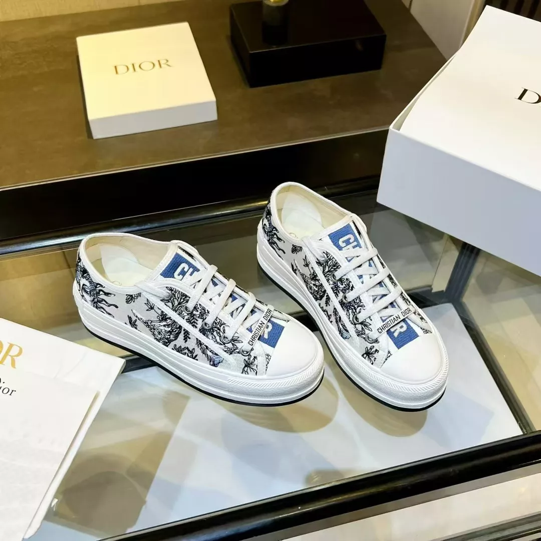 Christian Dior Casual Shoes For Women ModernLook 9113