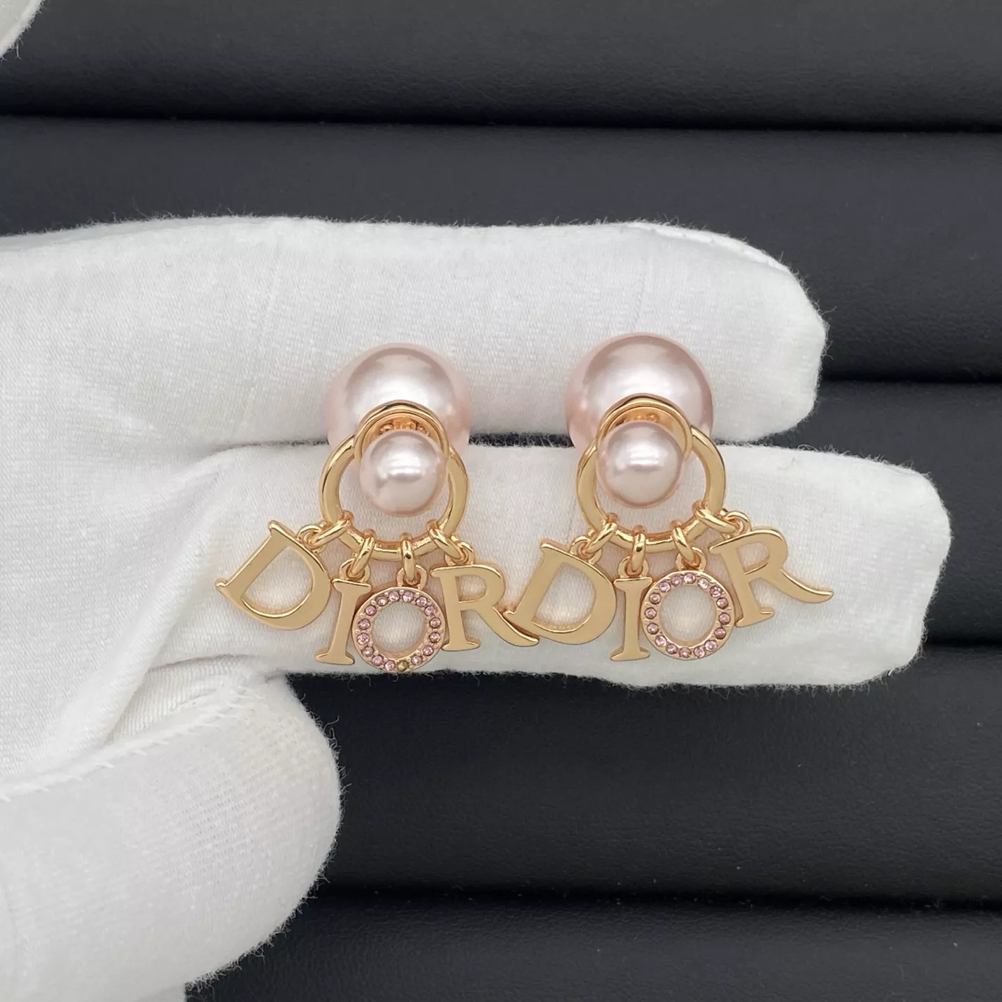 Christian Dior Earrings For Women Breathable 8666