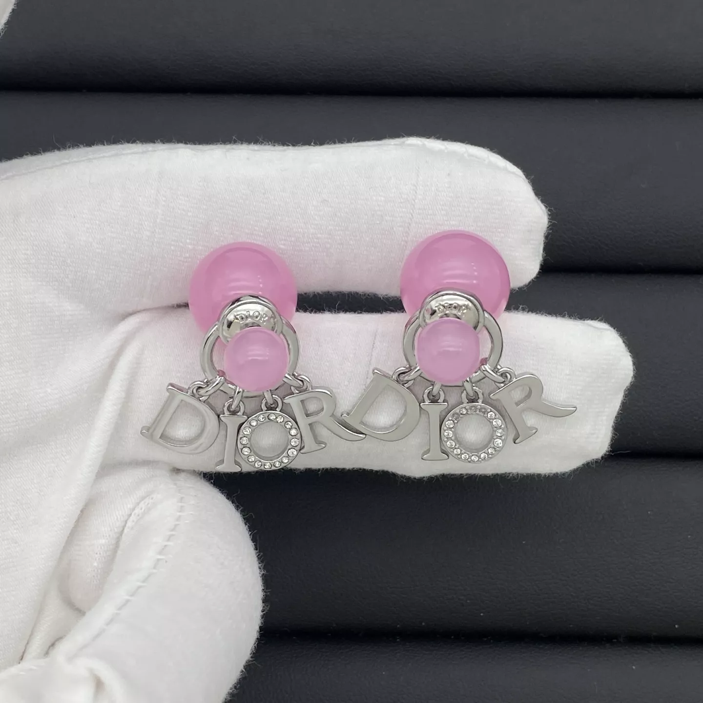 Christian Dior Earrings For Women Compact 4962