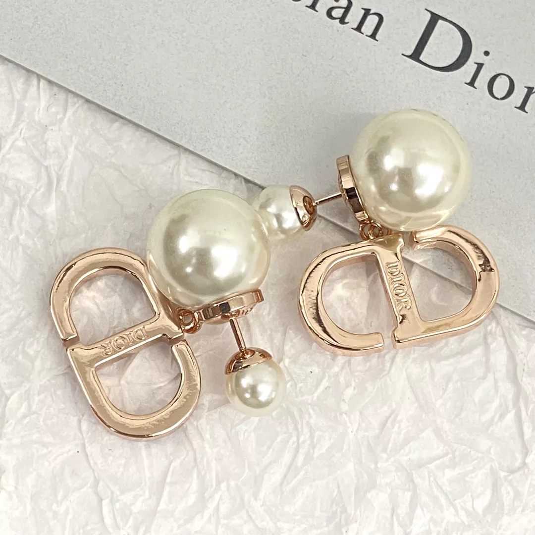 Christian Dior Earrings For Women Durable 7116