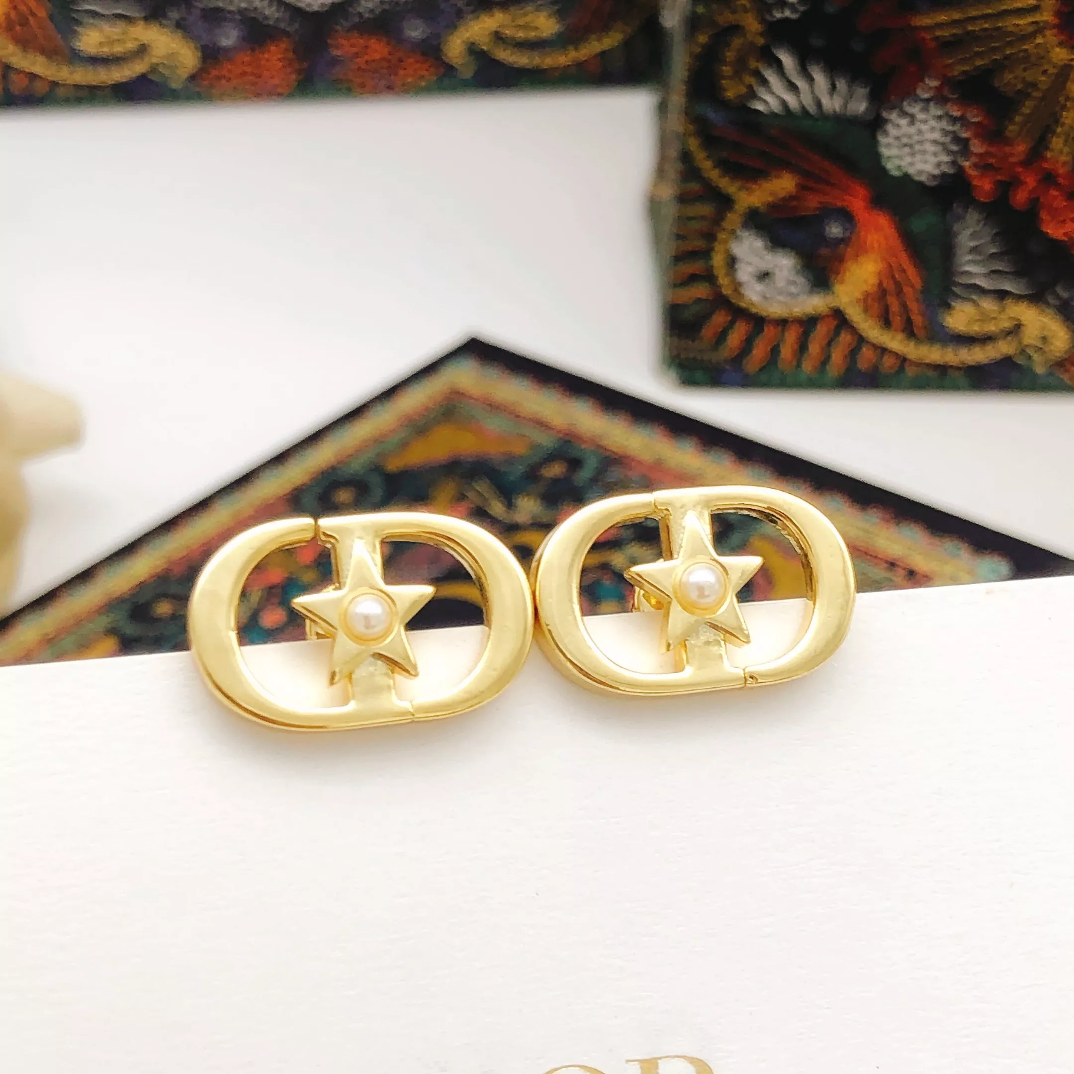 Christian Dior Earrings For Women Elegant 2298