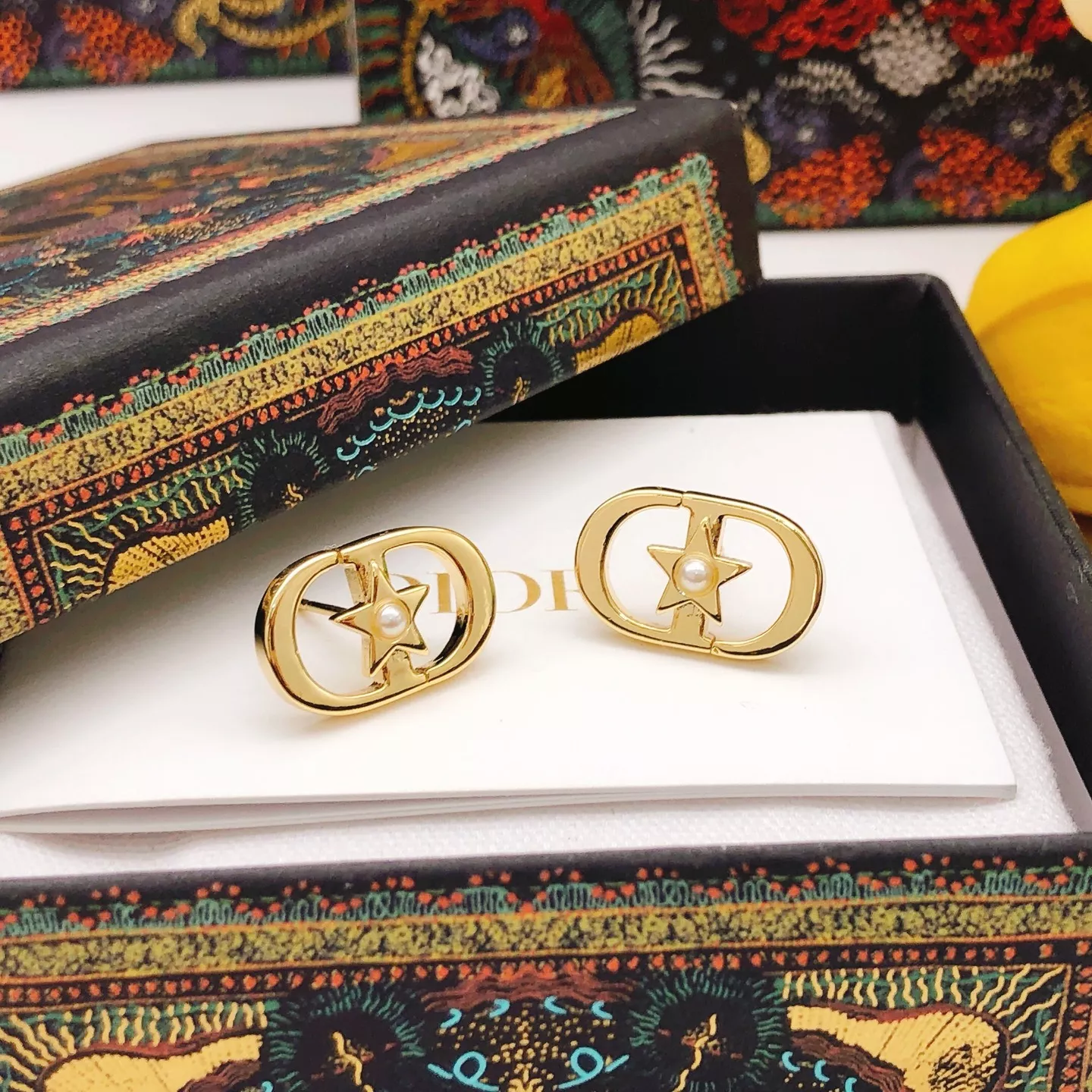 Christian Dior Earrings For Women Elegant 2298