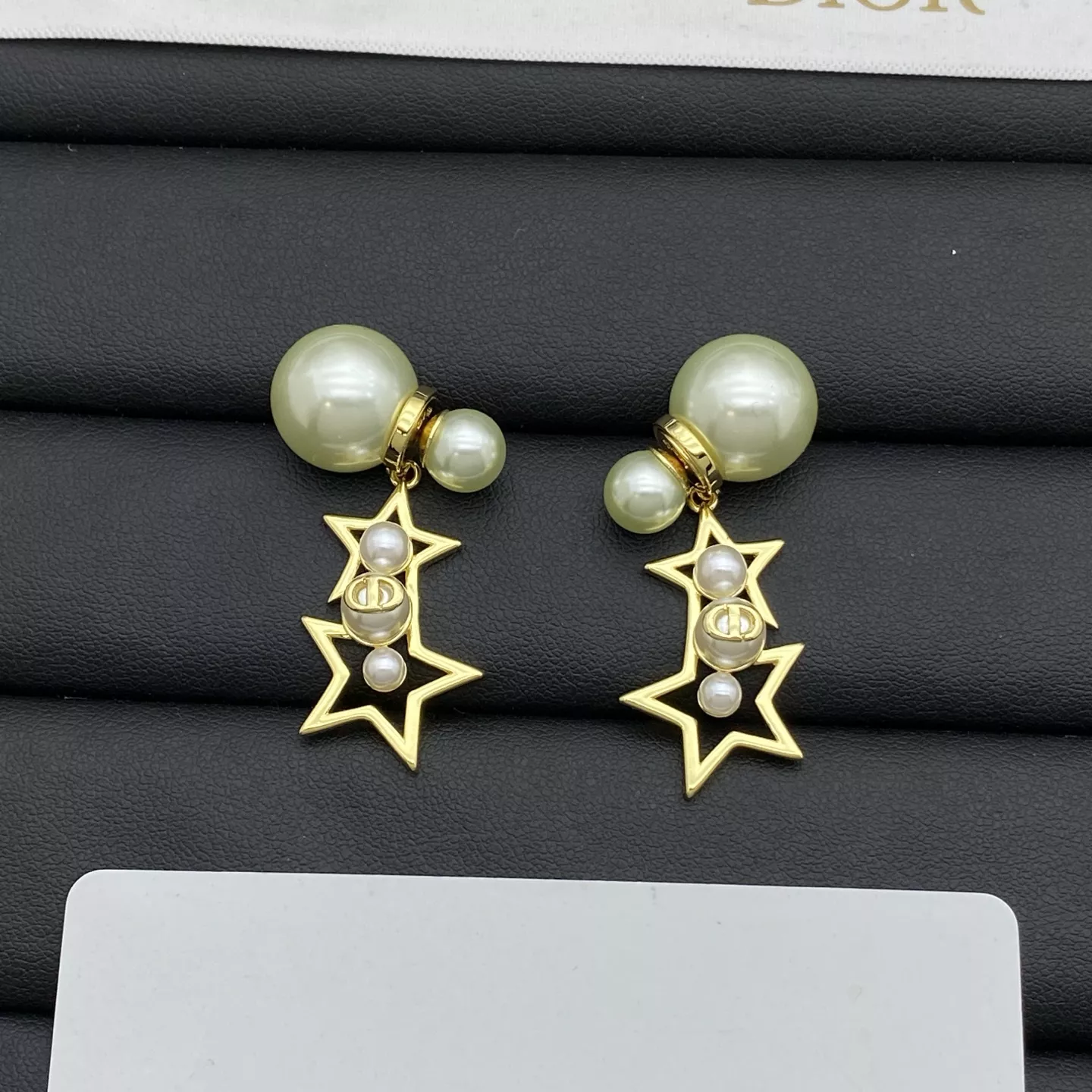 Christian Dior Earrings For Women Functional 8216