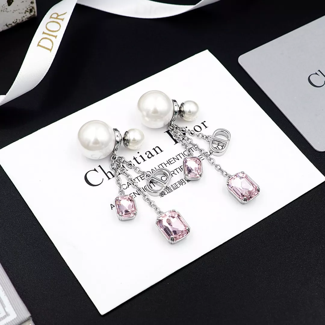 Christian Dior Earrings For Women Sleek 7123