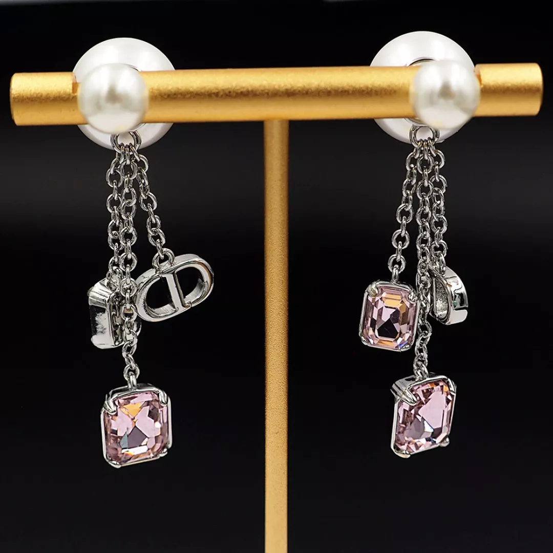 Christian Dior Earrings For Women Sleek 7123