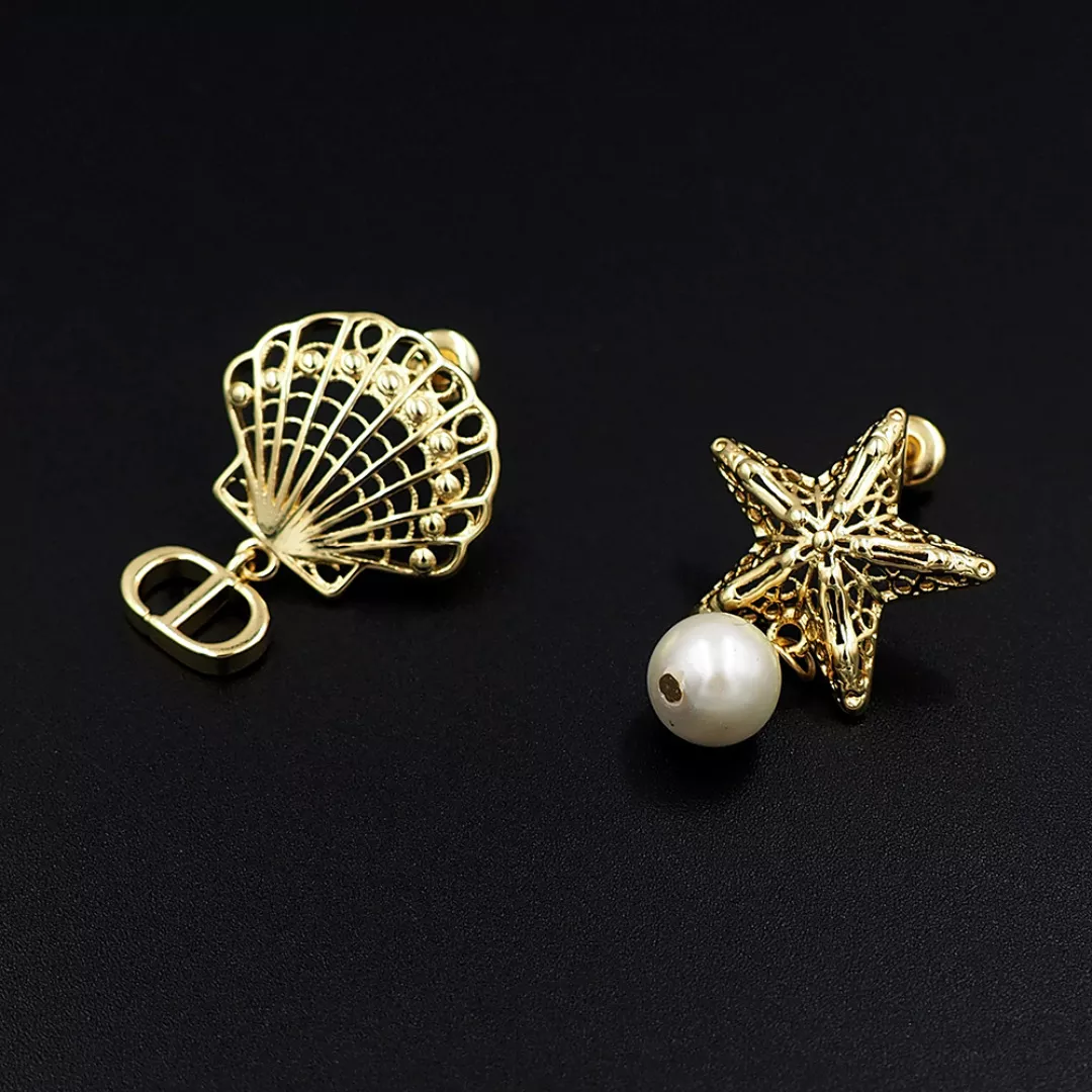 Christian Dior Earrings For Women Sleek 7924