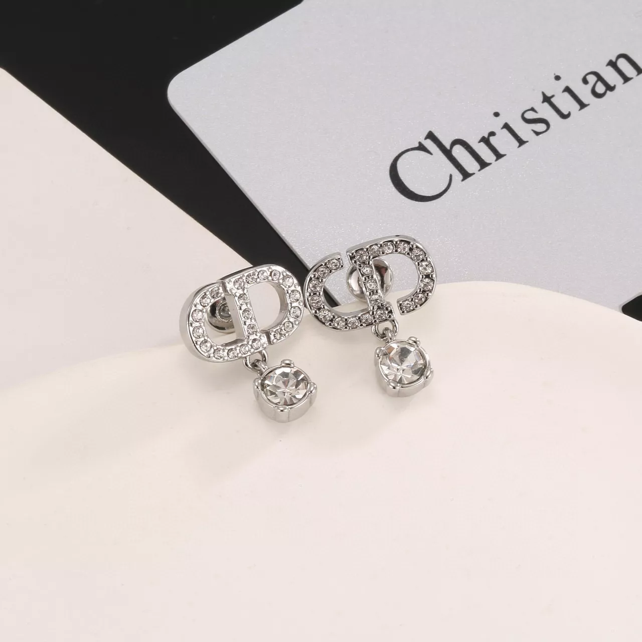 Christian Dior Earrings For Women Timeless 5826