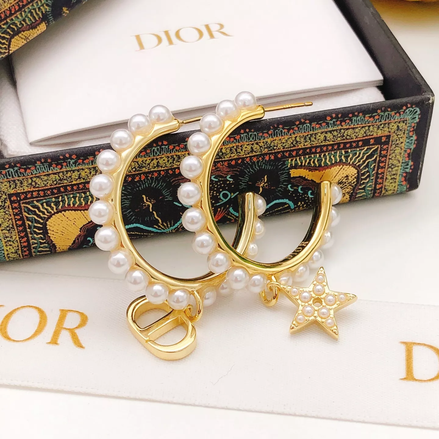 Christian Dior Earrings For Women UrbanStyle 5761