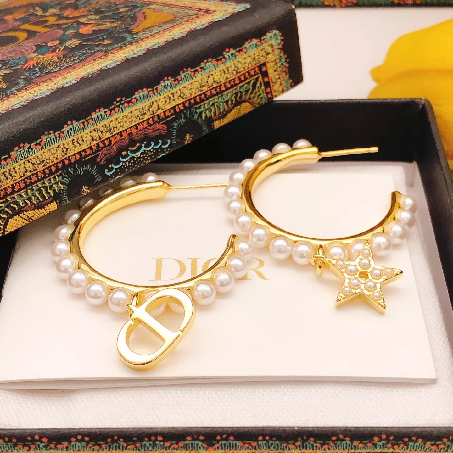 Christian Dior Earrings For Women UrbanStyle 5761