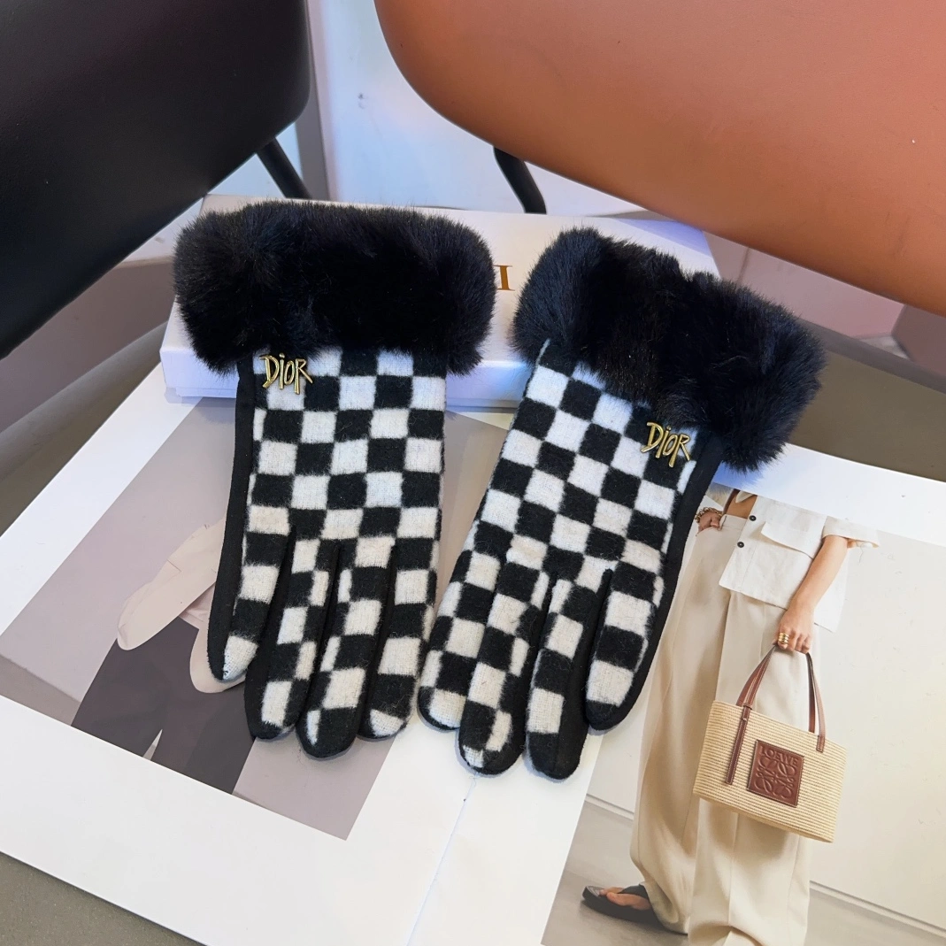 Christian Dior Gloves For Women Bold 1953