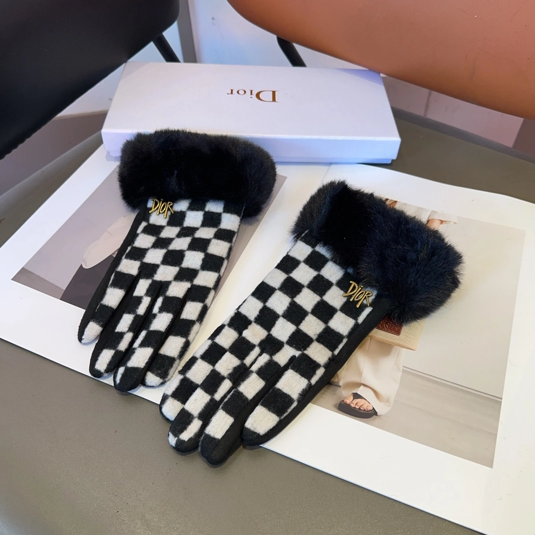 Christian Dior Gloves For Women Bold 1953