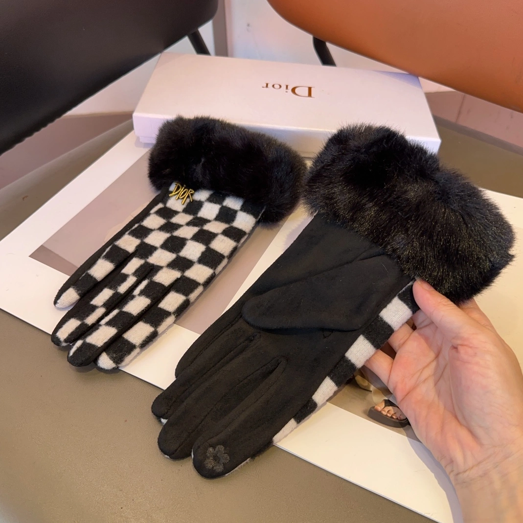 Christian Dior Gloves For Women Bold 1953