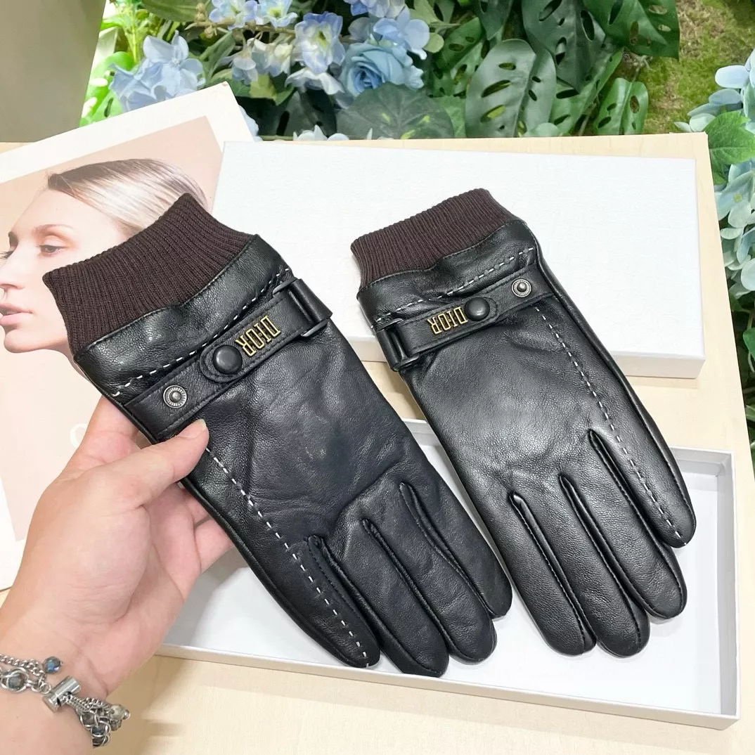 Christian Dior Gloves For Women DailyWear 5095