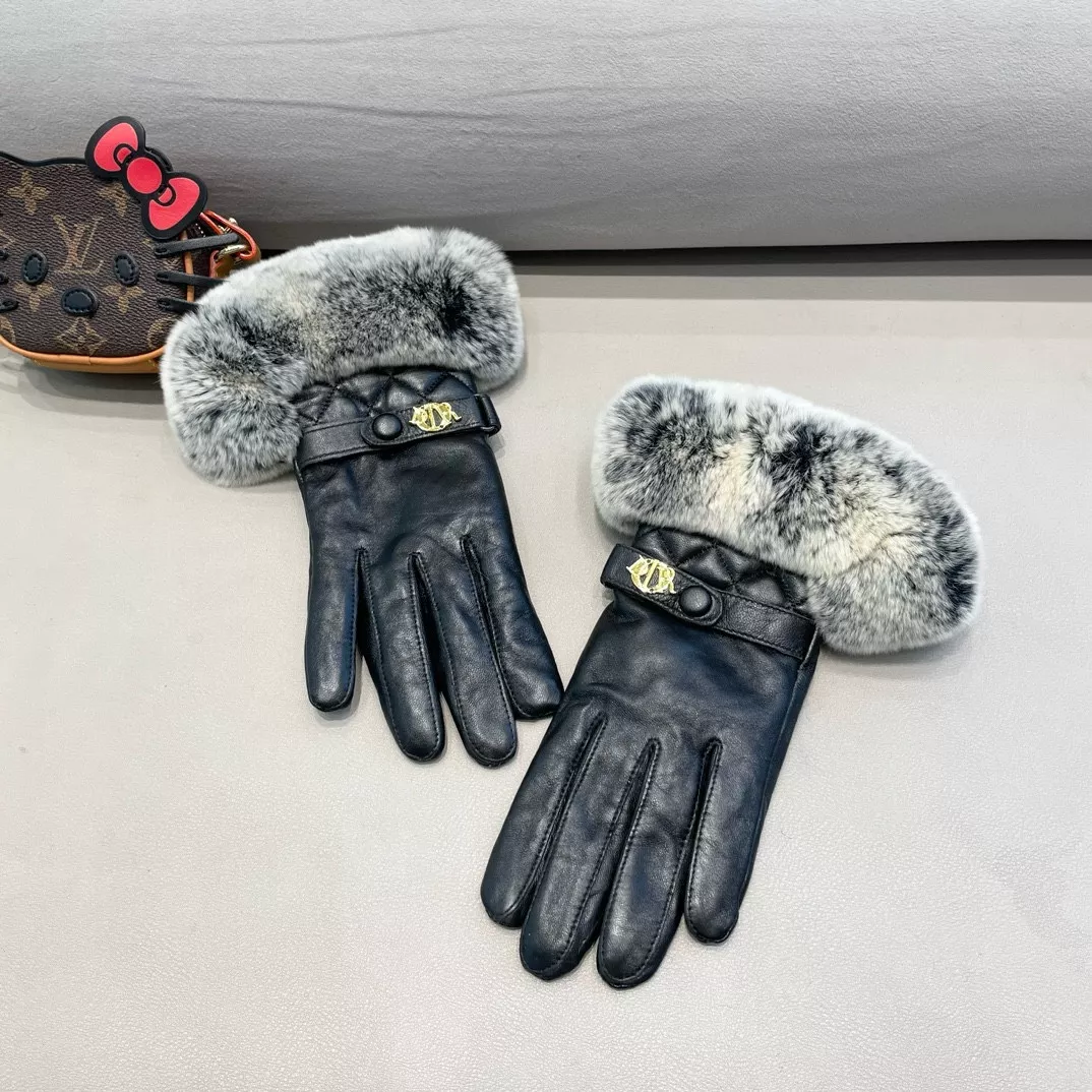 Christian Dior Gloves For Women EasyMatch 7104