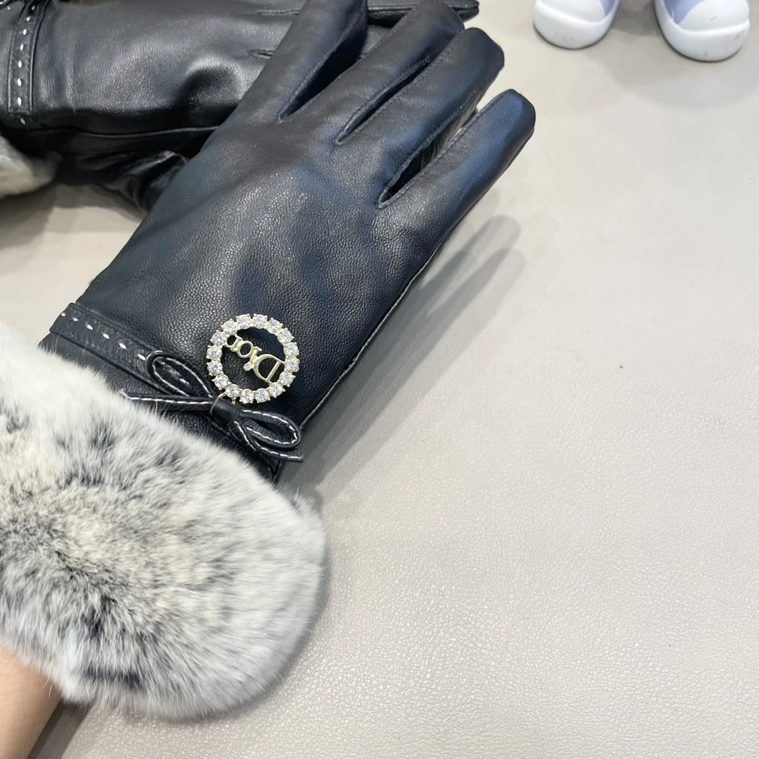 Christian Dior Gloves For Women UrbanStyle 3466