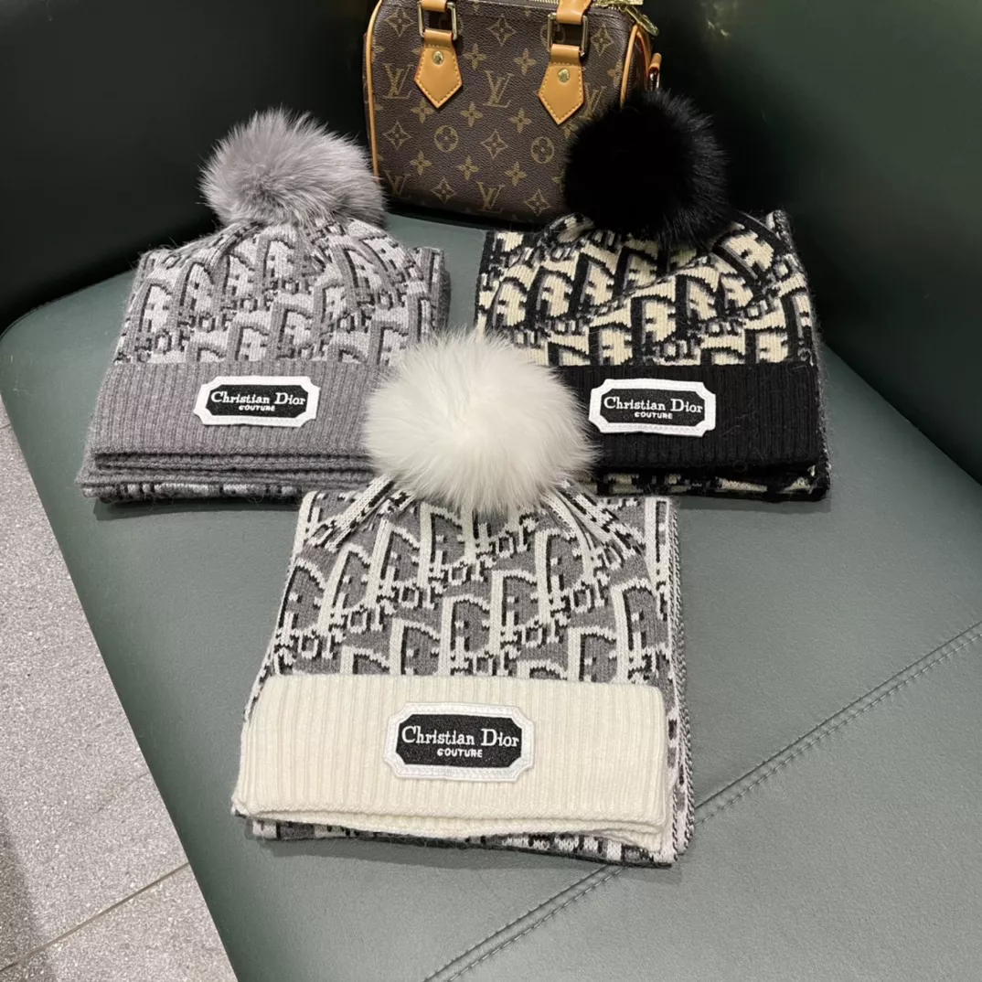 Christian Dior Hat and Scarf Set Resilient 9614