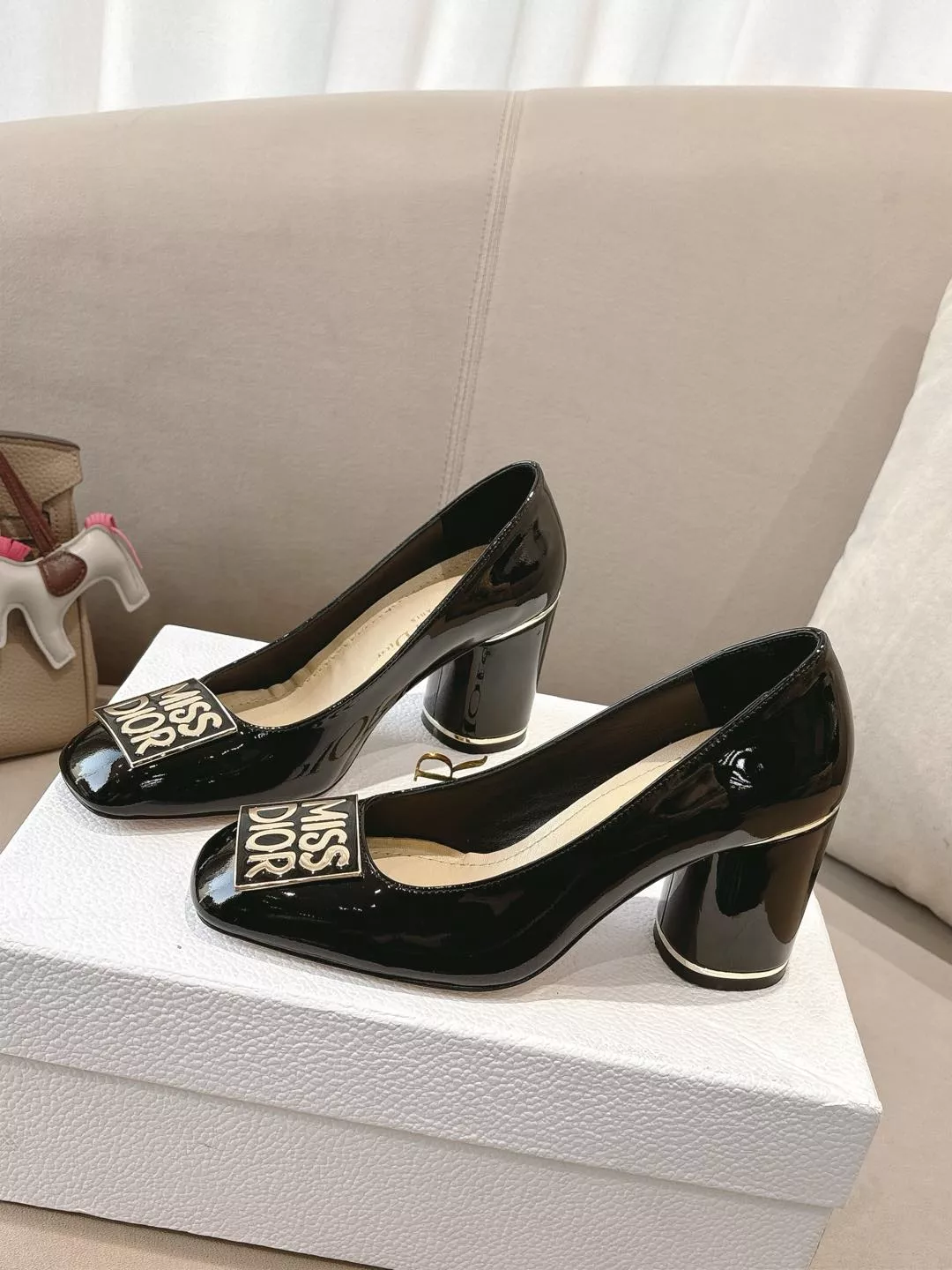 Christian Dior High-Heeled Shoes For Women Classic 379