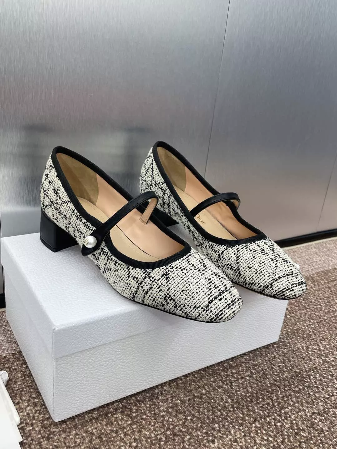 Christian Dior High-Heeled Shoes For Women Elegant 5152