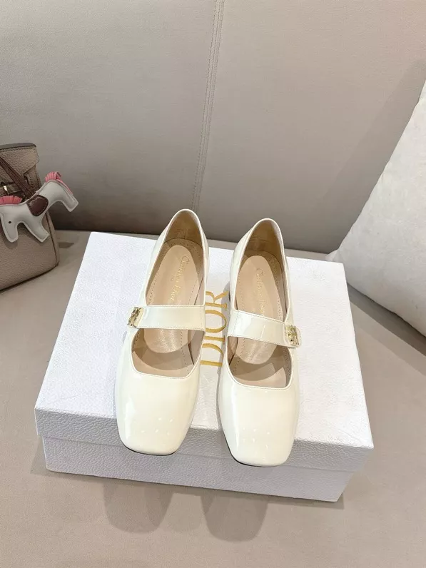Christian Dior High-Heeled Shoes For Women Sleek 7648