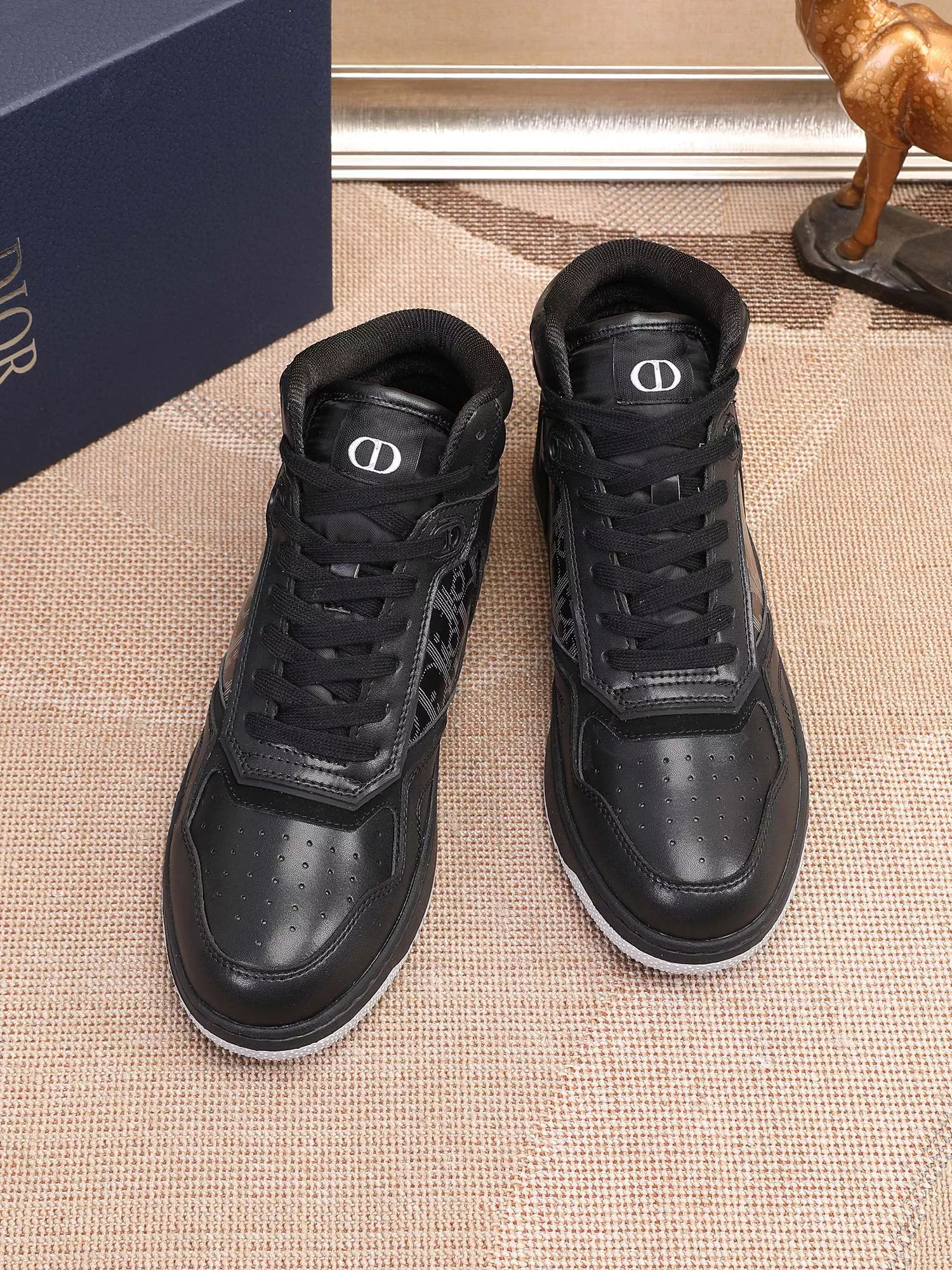 Christian Dior High Top Shoes For Men EyeCatching 5615