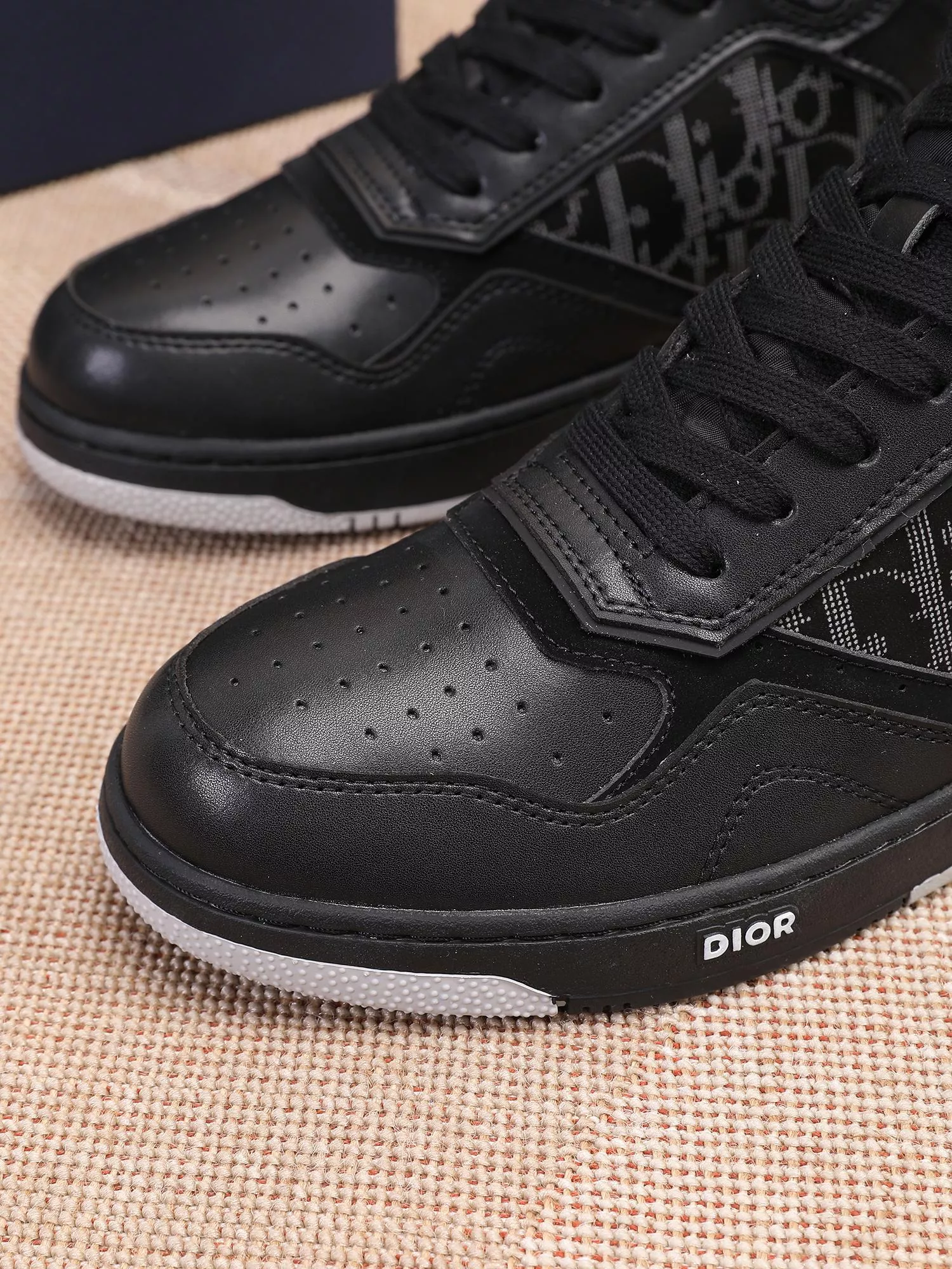 Christian Dior High Top Shoes For Men EyeCatching 5615