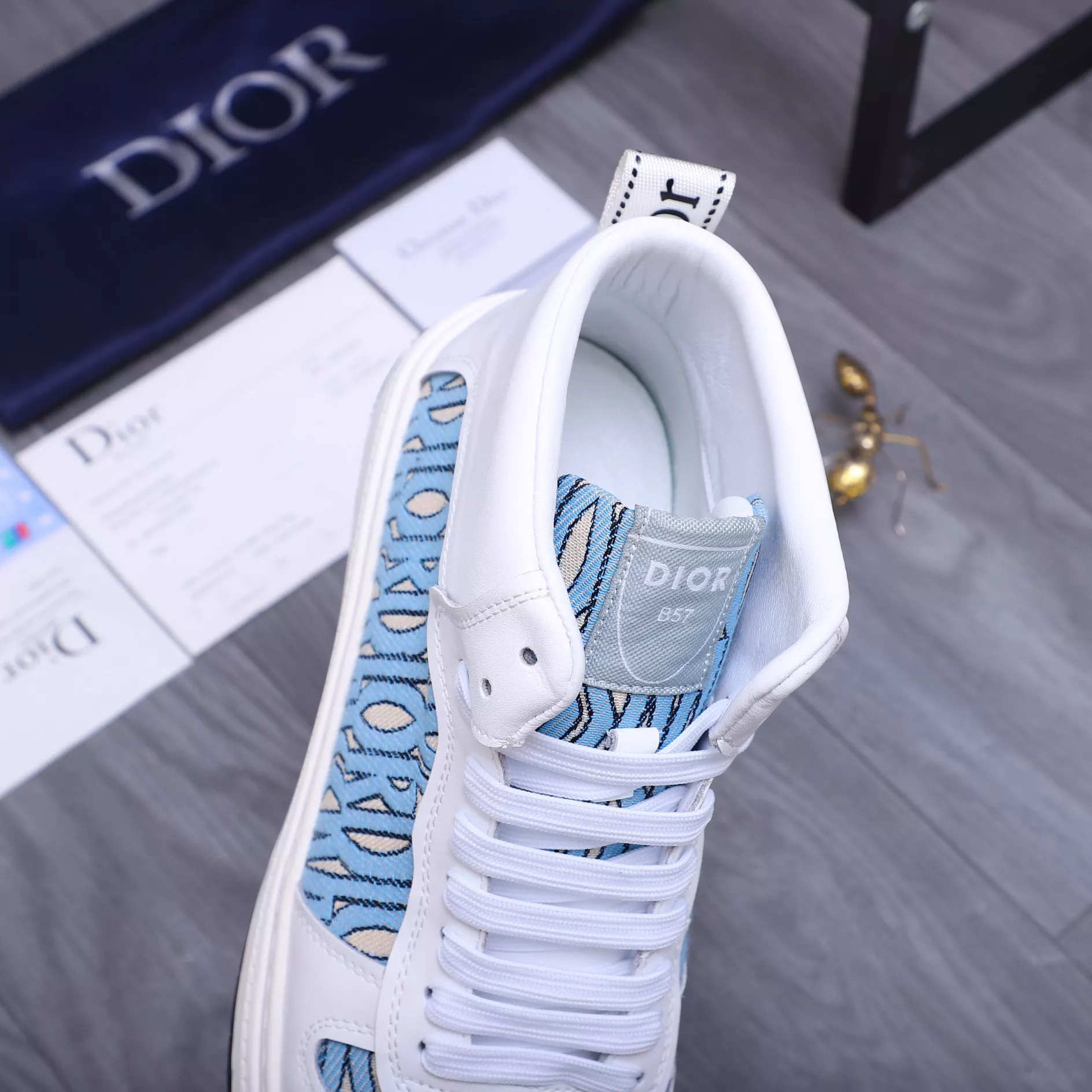Christian Dior High Top Shoes For Men Fashionable 6169