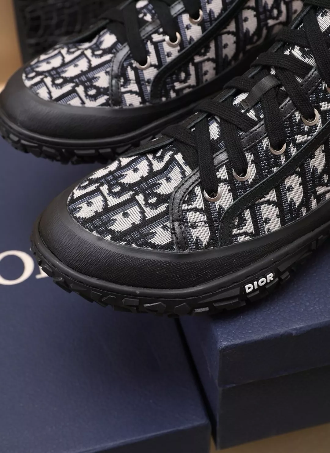 Christian Dior High Top Shoes For Men Refined 5820