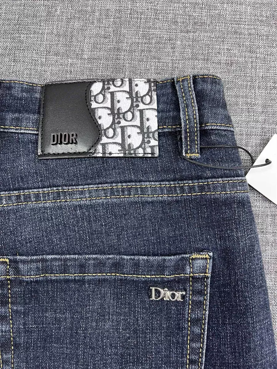 Christian Dior Jeans For Men Stylish 1114