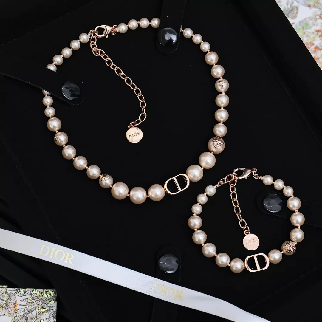 Christian Dior Jewelry Set For Women Popular 844