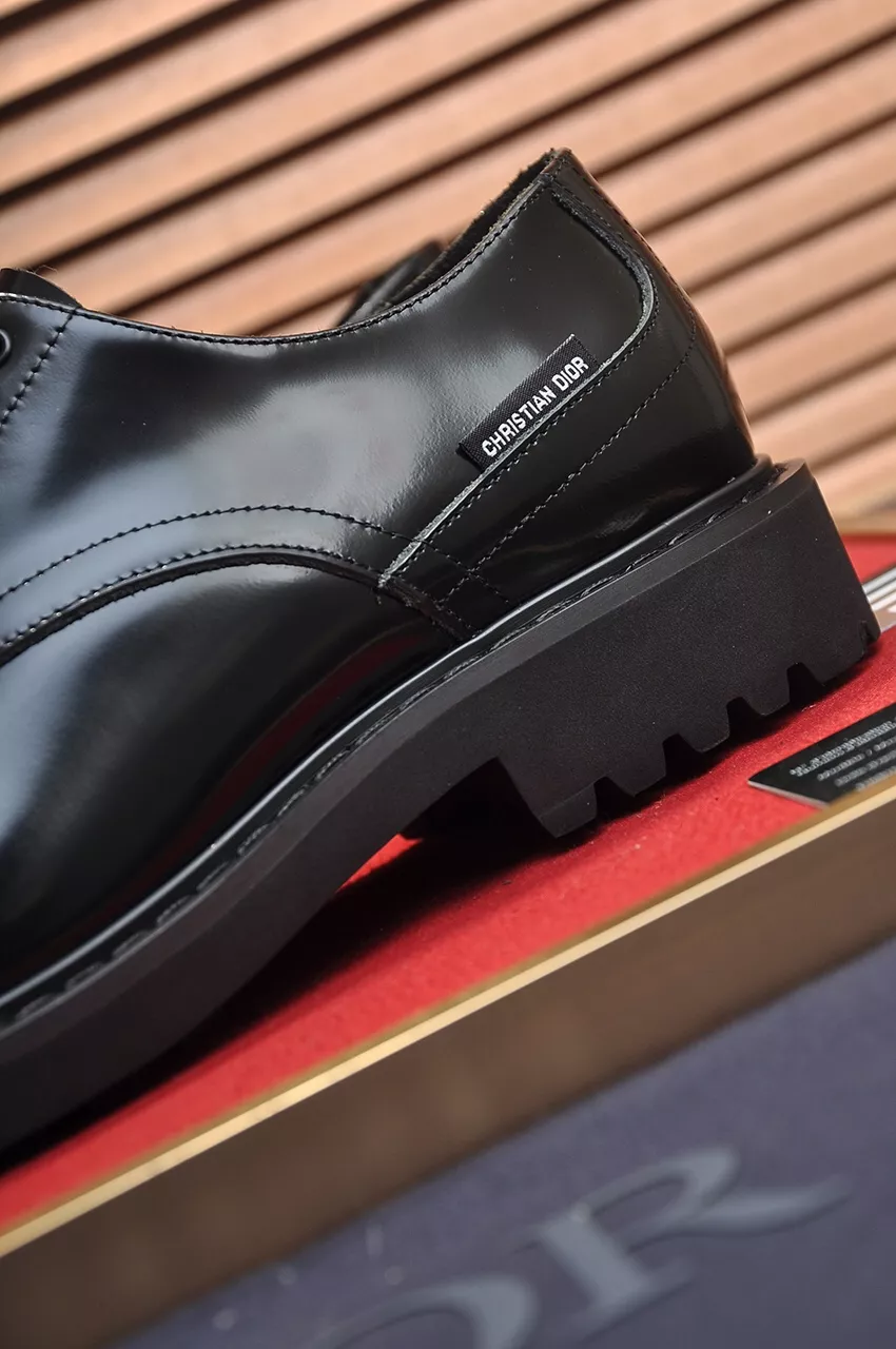 Christian Dior Leather Shoes For Men Compact 3637