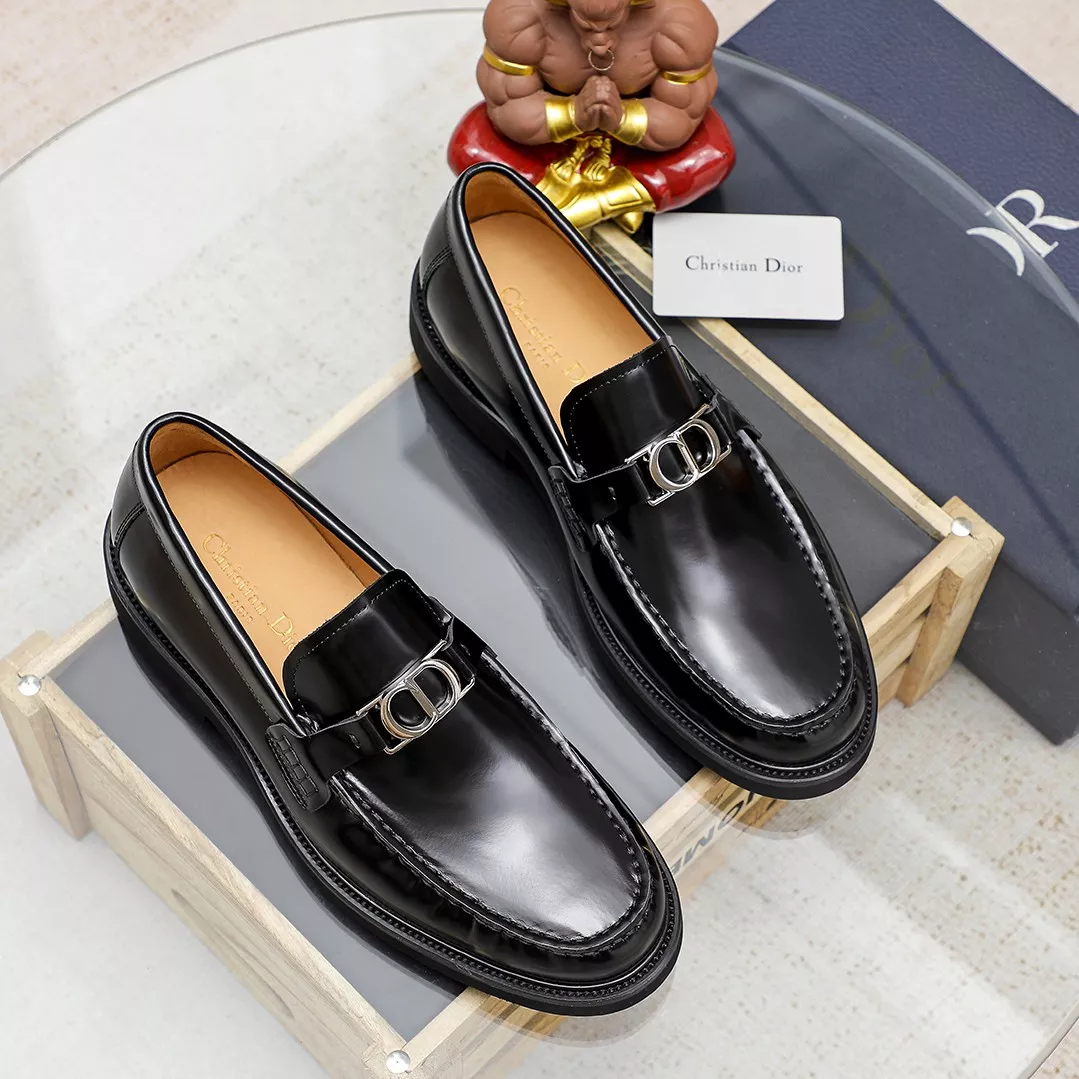 Christian Dior Leather Shoes For Men Flexible 798