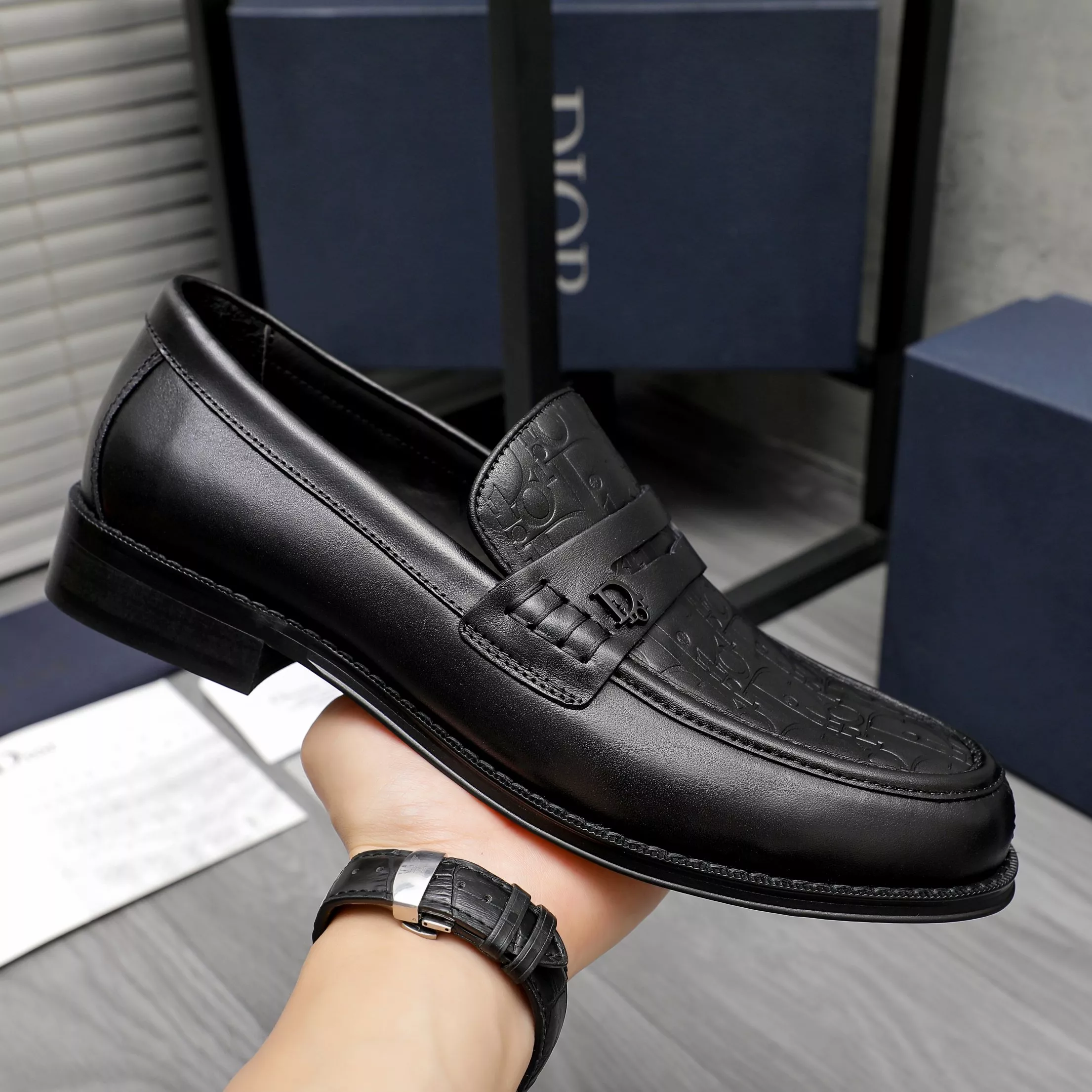 Christian Dior Leather Shoes For Men Practical 580
