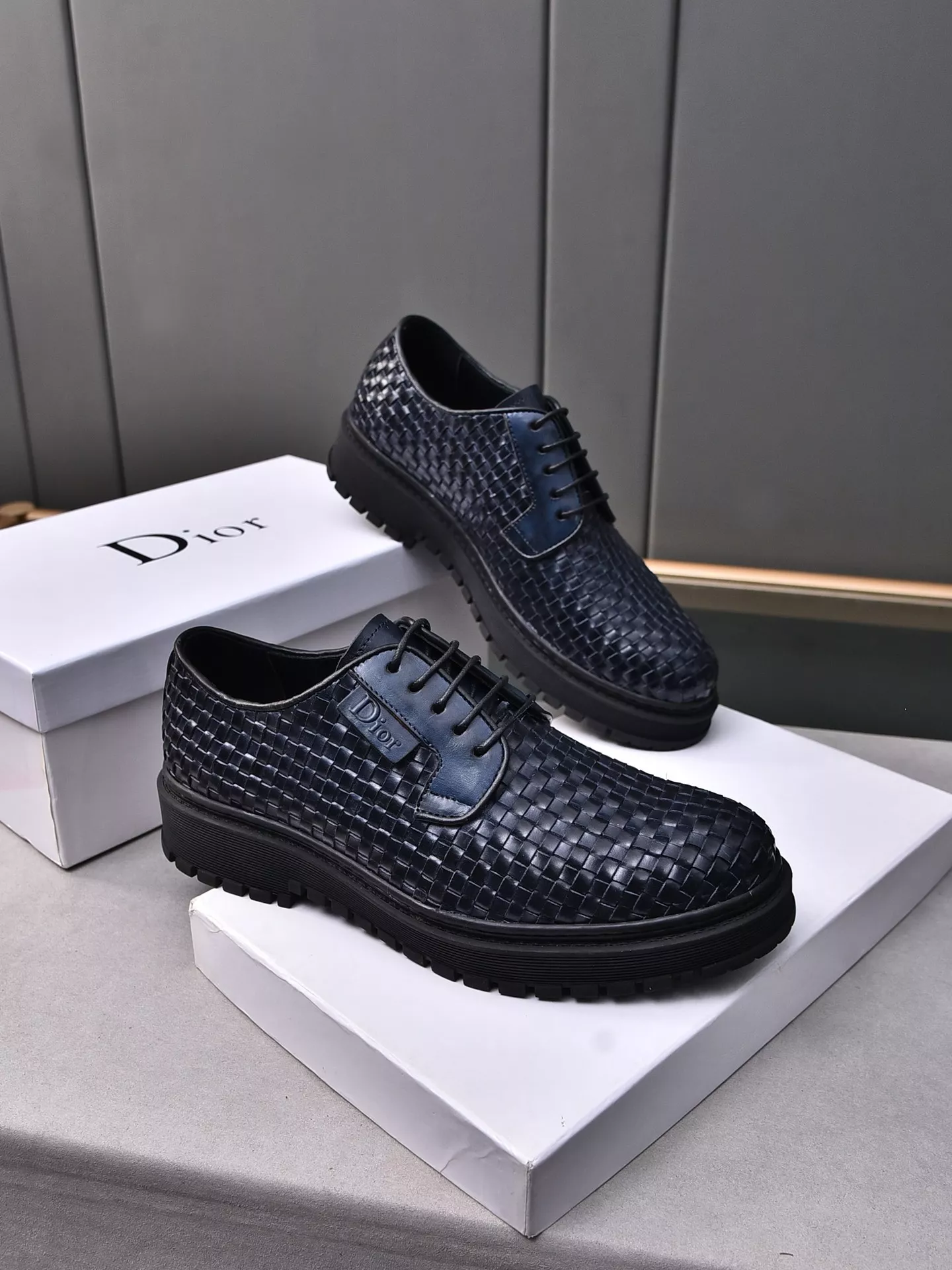 Christian Dior Leather Shoes For Men Sleek 9200